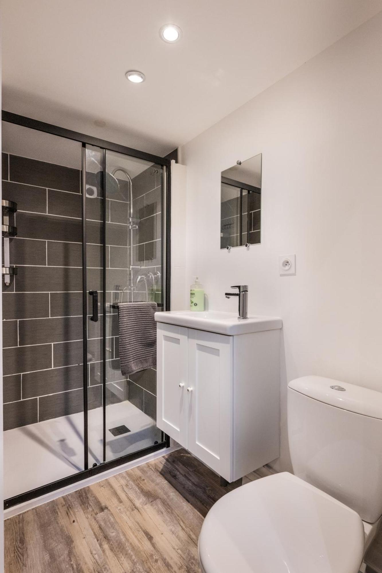 L'epinette - De Groupe Et Salle De Reception Appartement *